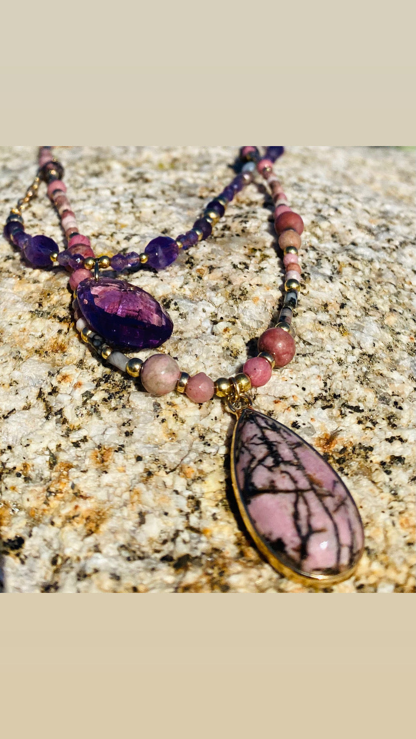 Collier GIOCCA D'ACQUA n°3 Vieux Rose - Rhodonite